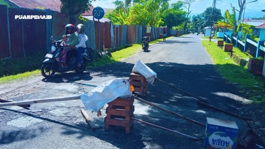 Soroti Jalan Rusak Salahudin, ini Tanggapan Legislator Dapil Setempat