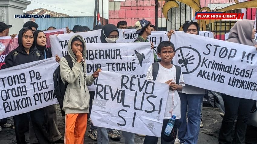 Gelar Aksi Tuntut Pembebasan 11 Warga Adat, Mahasiswa Desak Gubernur “Turun Tangan”