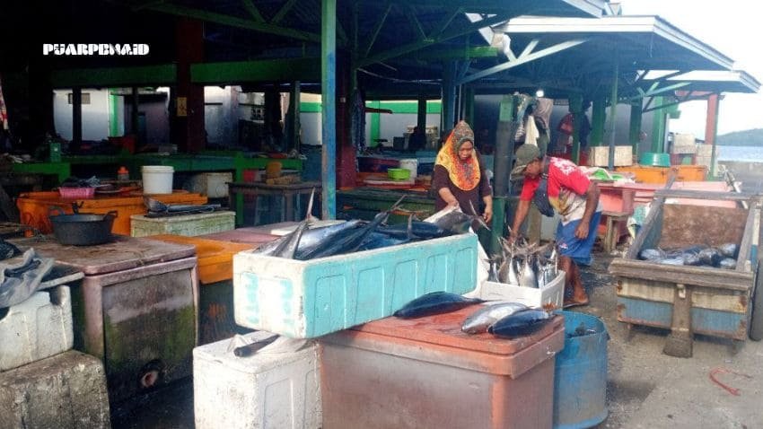 Tarif dan Jumlah Pos Masuk Pasar Bastiong Disebut Sebabkan Sepinya Pembeli