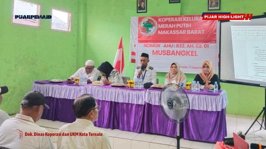 Pertemuan koperasi di ruang hijau