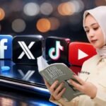 khamelia fitri media sosial